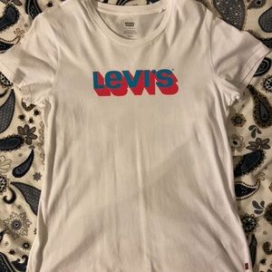 Vintage Levi’s Logo T-Shirt